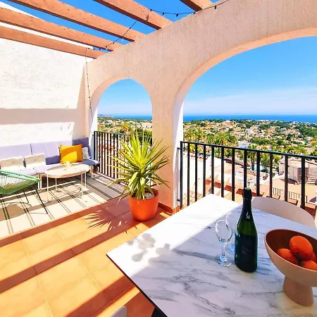 The View: Sea, Mountain, Terrace, Swimming Pool アパート カルプ